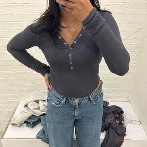 GARAGE LONG SLEEVE TOP